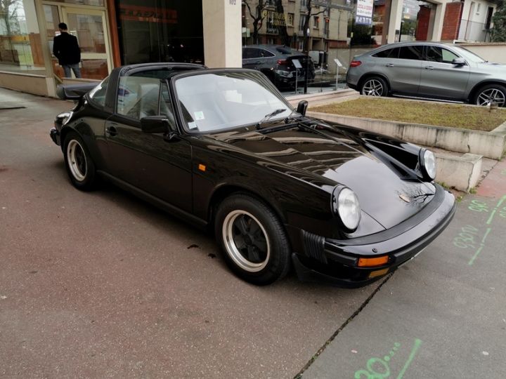 Porsche 911 3.2 TARGA G50 Noir - 16