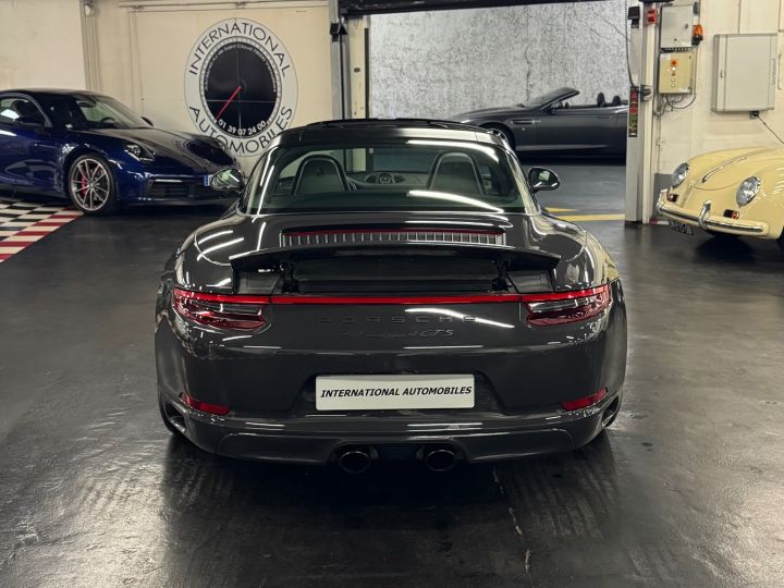 Porsche 911 (991) (2) TARGA 4 GTS PDK GRAUSCHWARZ - 13