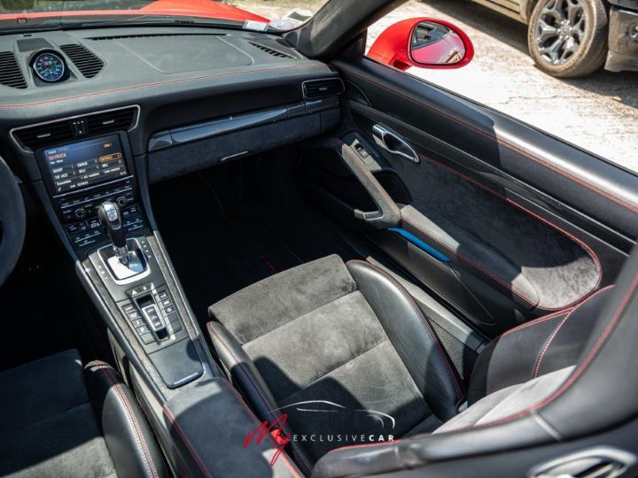 Porsche 911 991 Phase 1 Carrera 4 GTS Cabriolet - 3.8l - 430ch – PDK – Pack Sport Chrono – Echappement Sport– PDLS+ - Bose – Cuir étendu – Sièges Sport 18 Pos - Rouge Carmin - 23