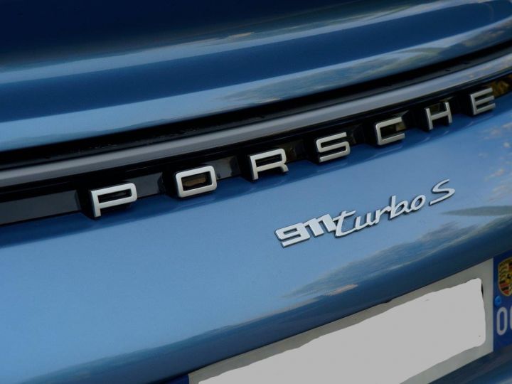 Porsche 911 992 3.8 650 TURBO S Bleu - 11