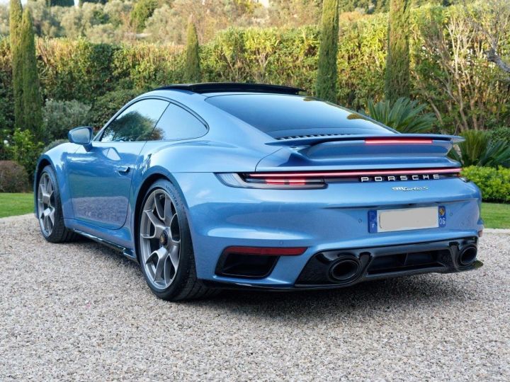 Porsche 911 992 3.8 650 TURBO S Bleu - 16