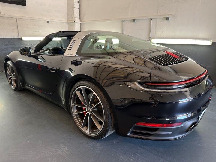 Porsche 911 992 TARGA 4S 3.0 450ch Noir - 11