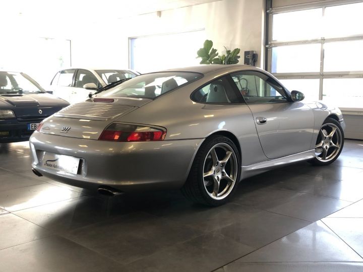 Porsche 911 (996) (2) 3.6 345 CARRERA 40 ANS gris clair métal - 8
