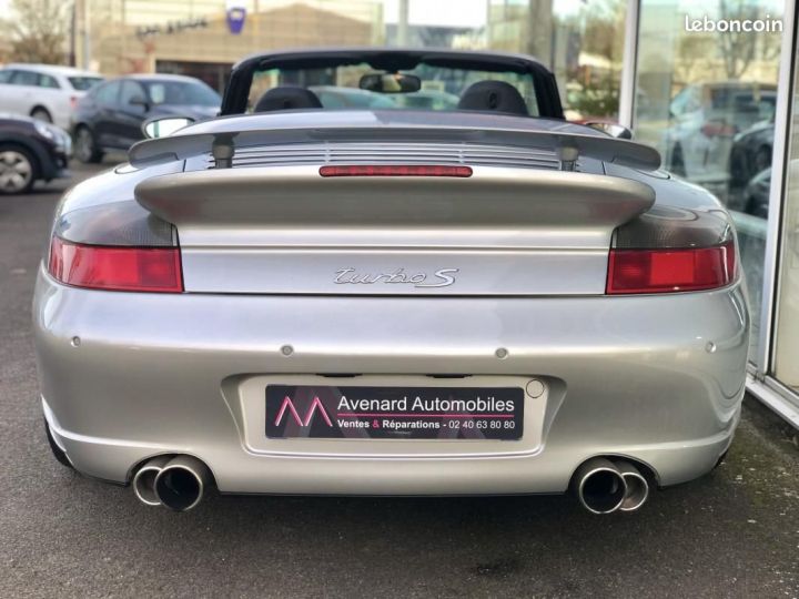 Porsche 911 (996) Cabriolet 450CH TURBO S Gris - 17