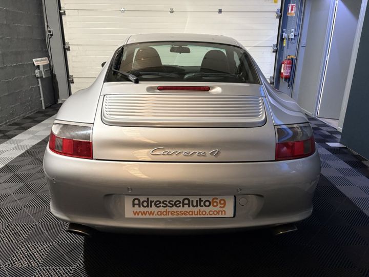 Porsche 911 CARRERA 4 BV6 996 3.6i 320 CV Gris Métallisé - 42