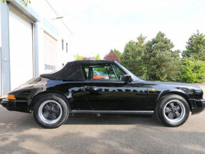 Porsche 911 CARRERA CABRIOLET 3,2 type G50     Essence NOIR - 37