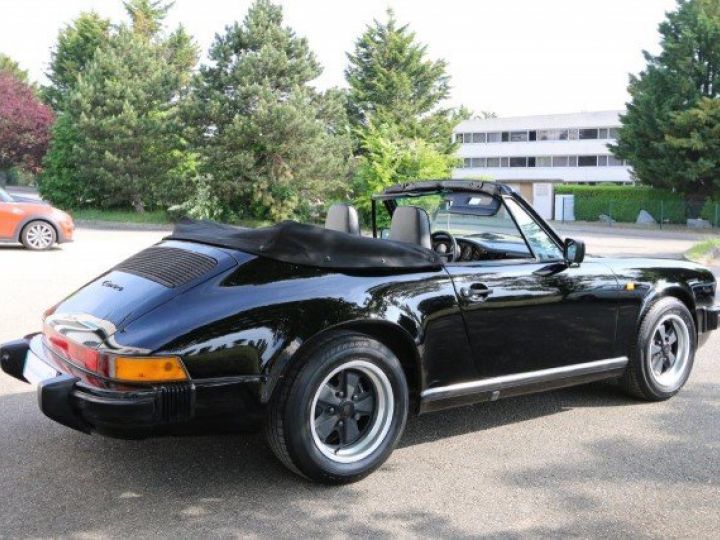 Porsche 911 CARRERA CABRIOLET 3,2 type G50     Essence NOIR - 56