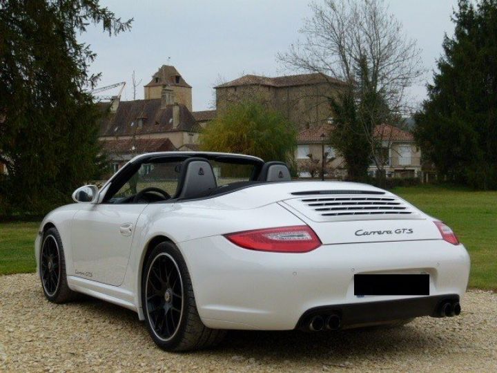 Porsche 911 CARRERA GTS CABRIOLET PDK 408 CV     Essence BLANC - 11