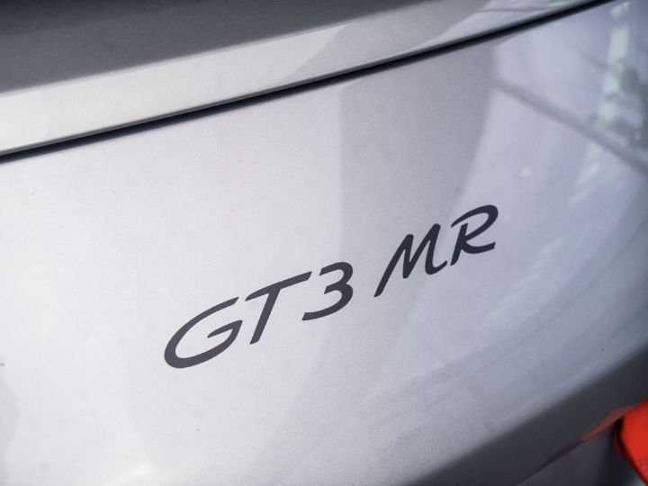 Porsche 911 GT3 Gt3 clubsport Manthey performance  - 5