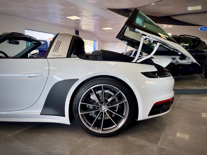 Porsche 911 PORSCHE 911 (992) TARGA 3.0 385 4 Blanc Nacre - 7