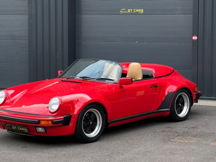 Porsche 911 Porsche 911 Speedster Turbo Look - crédit 1 649 euros par mois - limitée à 1 894 exemplaires Rouge - 2