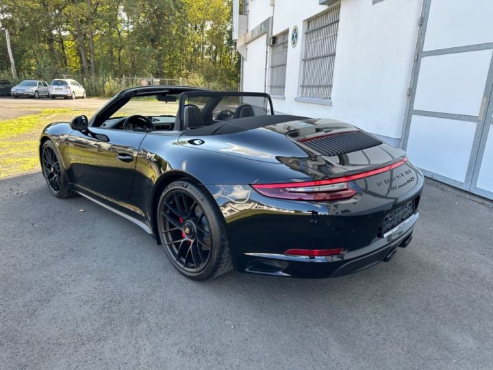 Porsche 911 Porsche 991 /911 Carrera 4 GTS Cabriolet noir  - 2