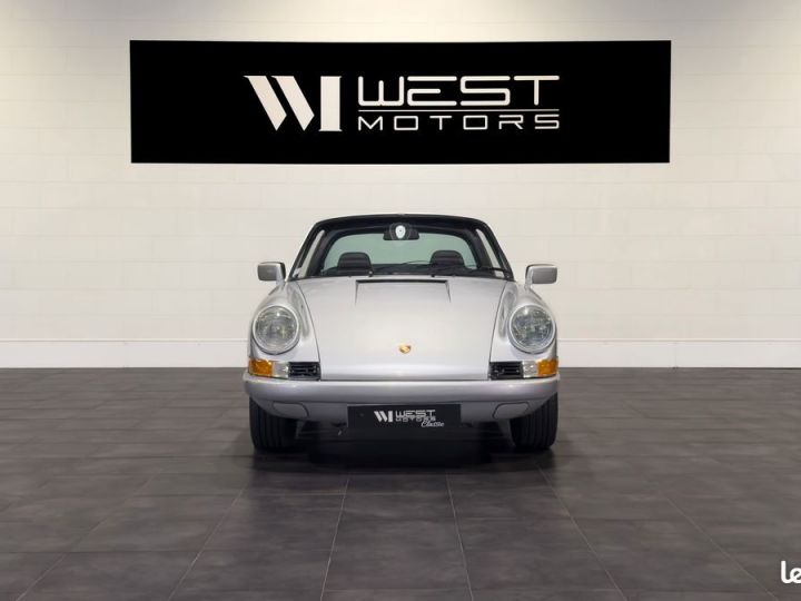 Porsche 911 SC 3.0 Targa Backdate 204 – Immat France Entièrement restaurée 96 962 Km Argent - 2