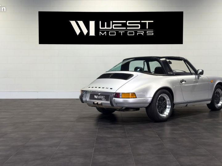 Porsche 911 SC 3.0 Targa Backdate 204 – Immat France Entièrement restaurée 96 962 Km Argent - 4