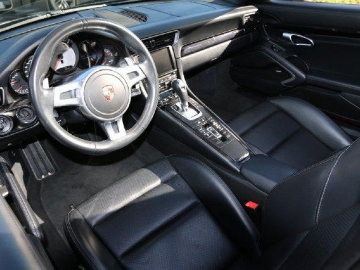 Porsche 911 Série 991 TARGA 4S 400CV PDK     Essence NOIR - 8