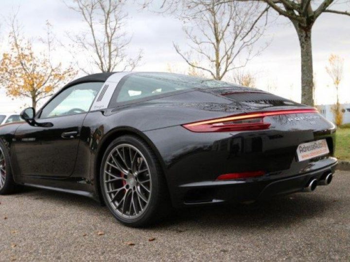 Porsche 911 série 991 TARGA 4S PDK     Essence NOIR BASALTE - 28