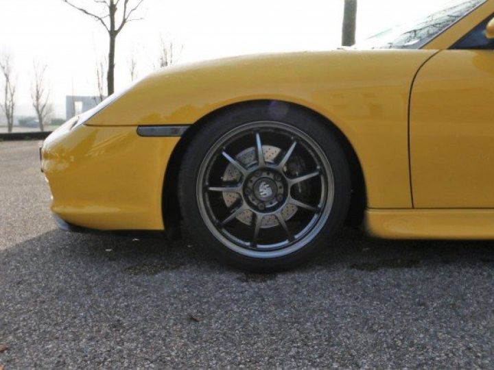 Porsche 911 Série 996 CARRERA 3.6 320CV BVM6     Essence JAUNE VITESSE - 4