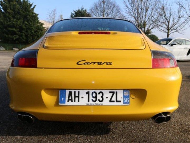 Porsche 911 Série 996 CARRERA 3.6 320CV BVM6     Essence JAUNE VITESSE - 17