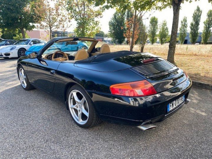 Porsche 911 SERIE 996 CARRERA CABRIOLET 3.4 300CV BVM6     Essence NOIR - 17