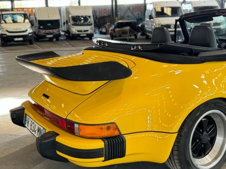 Porsche 911 Sublime cabriolet turbo look Jaune - 2