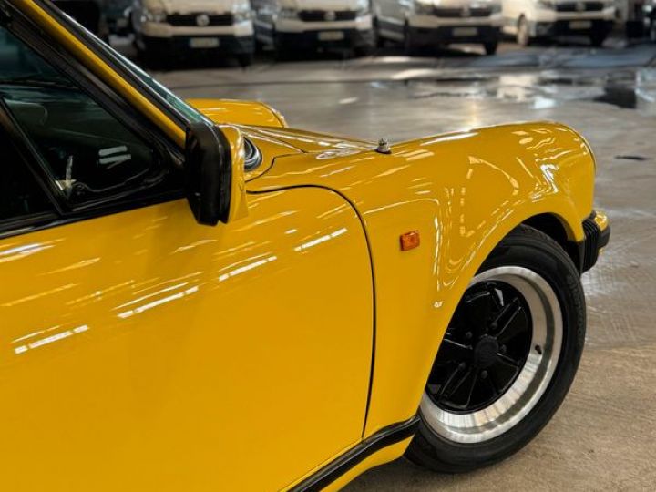 Porsche 911 Sublime cabriolet turbo look Jaune - 4