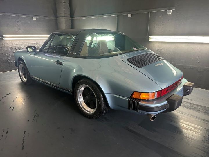 Porsche 911 TARGA 3.0 SC Bleu Ciel - 2