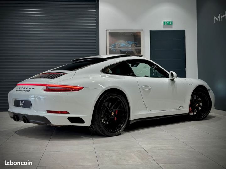 Porsche 911 TYPE 991.2 CARRERA 4 GTS COUPE 3.0i 450 CH PDK PACK CARBONE-LIFT SYSTÈME-PDLS+-TOIT OUVRANT-ACC-Burmester®3D-PASM 10mm-SPORT CHRONO- APPROVED 11.25 29 Blanc - 3