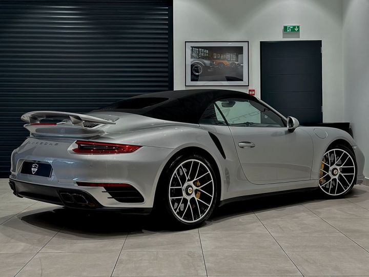 Porsche 911 TYPE 991.2 II TURBO S CABRIOLET 3.8i 580 CH PDK PDCC CARBONE BOSE CÉRAMIQUE PDLS+ ARGENT GT SIÈGE 18 ORIGINE FRANCE ÉTAT NEUF 43 000Kms Argent - 3