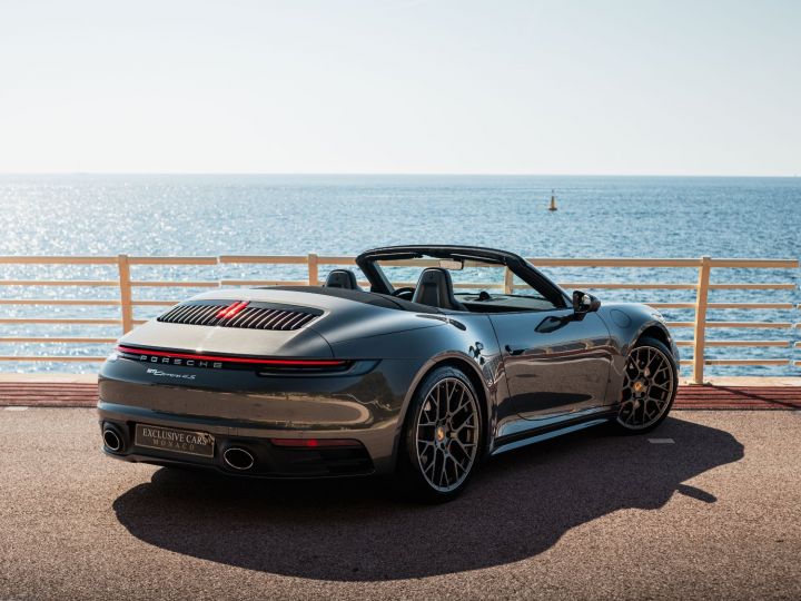 Porsche 911 TYPE 992 CABRIOLET CARRERA 4S PDK 450 CV - MONACO Gris Quartz Metal - 32