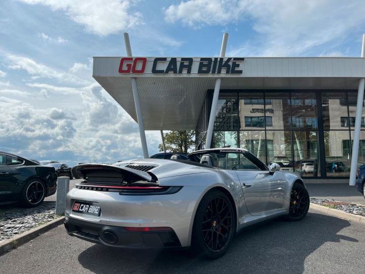 Porsche 911 Type 992 Cabriolet Carrera GTS 480 ch PDK Française Garantie 6 ans Matrix Bose PASM PSE Lift 21P 1899-mois Gris - 2