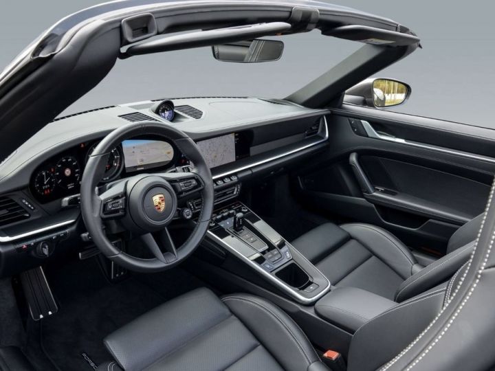 Porsche 911 TYPE 992 CARRERA 4 GTS CABRIOLET PDK 480 CV - MONACO Gris Agate Métal - 5