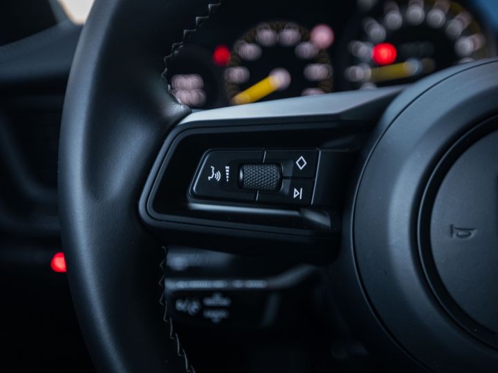 Porsche 911 TYPE 992 GT3 TOURING 510 CV - MONACO Noir Métal - 35