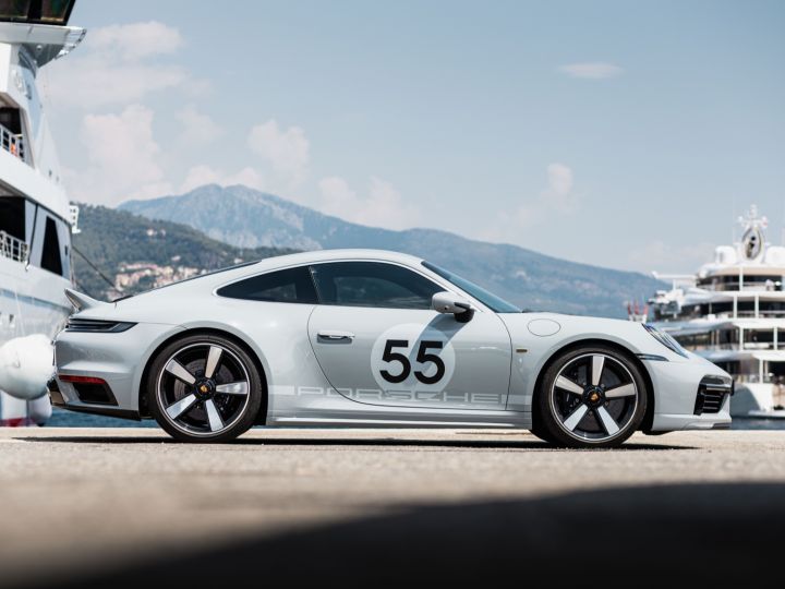 Porsche 911 TYPE 992 SPORT CLASSIC PACK HERITAGE 550 CV - MONACO Gris Sport Métal - 30