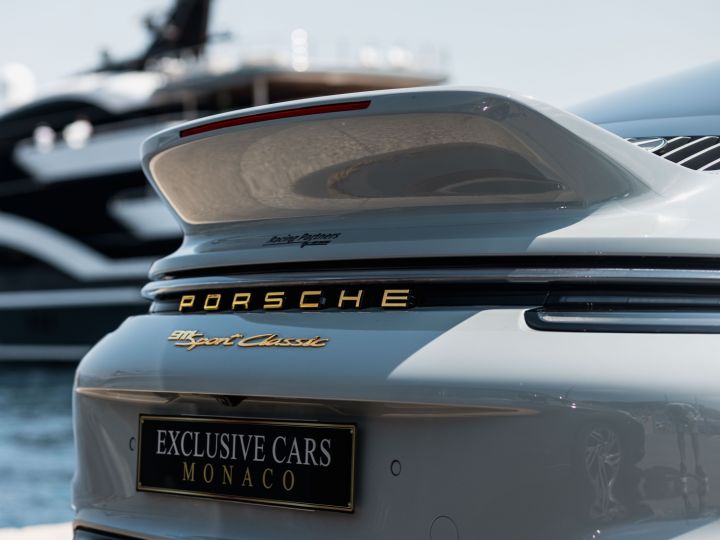 Porsche 911 TYPE 992 SPORT CLASSIC PACK HERITAGE 550 CV - MONACO Gris Sport Métal - 31