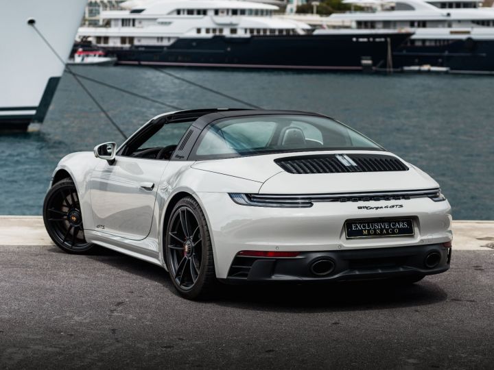 Porsche 911 TYPE 992 TARGA 4 GTS PDK 480 CV - MONACO Craie - 41