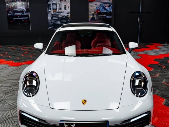 Porsche 911 VI (992) 3.0 450ch 4S BLANC - 29