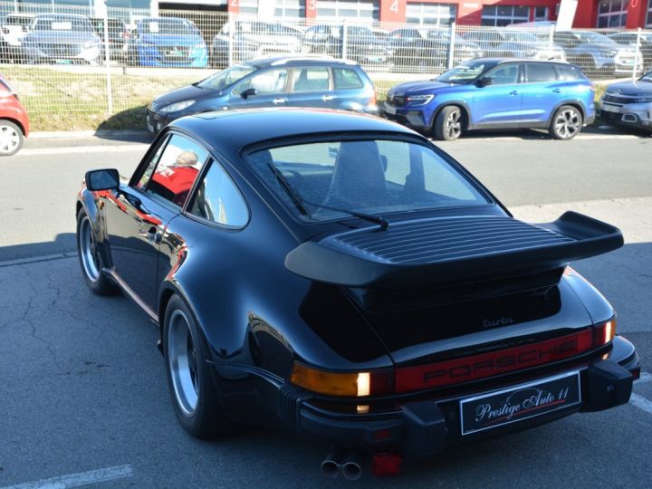 Porsche 930 Turbo 3.3 Coupe Origine France Toit Ouvrant 51000 km Certifié Expertise Parfait état Noir - 12