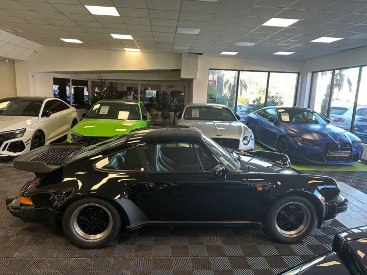 Porsche 930 Turbo 3.3 Coupe Origine France Toit Ouvrant 51000 km Certifié Expertise Parfait état Noir - 14