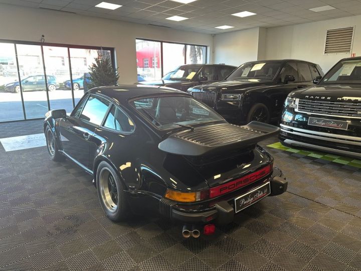 Porsche 930 Turbo 3.3 Coupe Origine France Toit Ouvrant 51000 km Certifié Expertise Parfait état Noir - 17