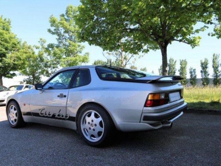 Porsche 944 TURBO 2L5 250CV BVM     Essence GRIS METAL - 15