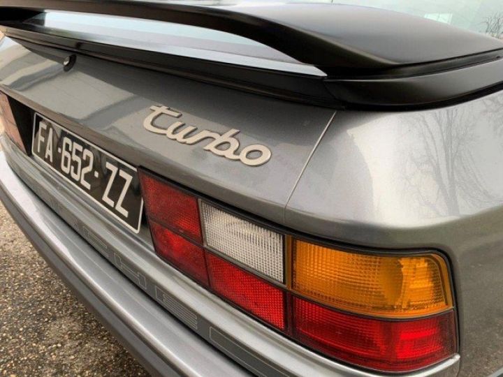 Porsche 944 TURBO S 250CV     Essence GRIS METAL - 17