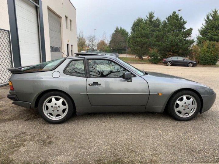 Porsche 944 TURBO S 250CV     Essence GRIS METAL - 19