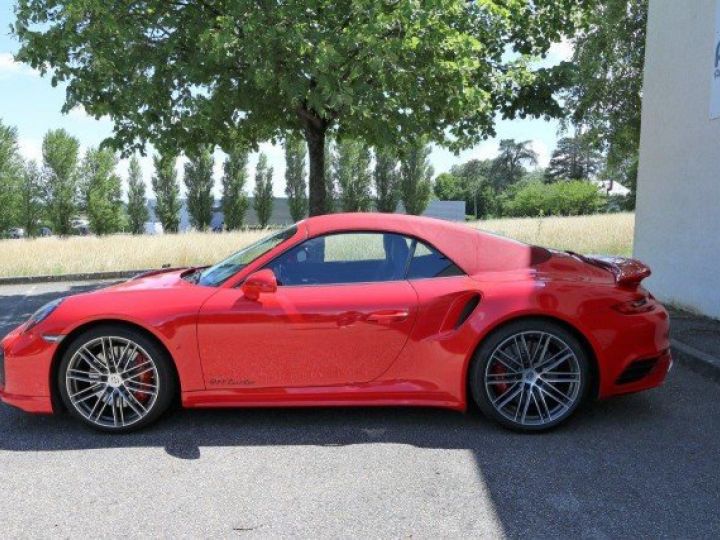 Porsche 991 (2) TURBO CABRIOLET 540 PDK     Essence ROUGE INDIEN - 38