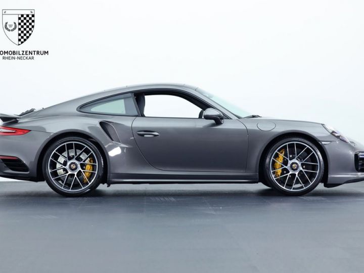 Porsche 991 .2 Turbo S 581 PDK / Carbon / PDLS+  / CHRONO / PASM  / PDLS+/ BURMEISTER / PTV+/ Porsche APPROVED 08/2025 Reconductible Gris - 7