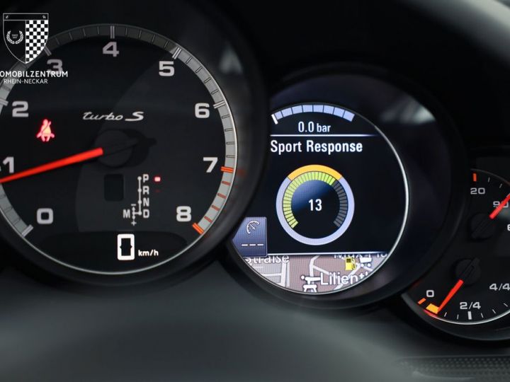 Porsche 991 .2 Turbo S 581 PDK / Carbon / PDLS+  / CHRONO / PASM  / PDLS+/ BURMEISTER / PTV+/ Porsche APPROVED 08/2025 Reconductible Gris - 25