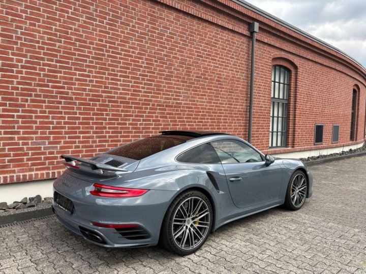 Porsche 991 .2 Turbo S 581 PDK / Carbon / PDLS+ / PCCB / CHRONO / PASM / PDLS+/ BOSE / PTV+/ Porsche APPROVED 01/2025 Reconductible Bleu Graphit - 3