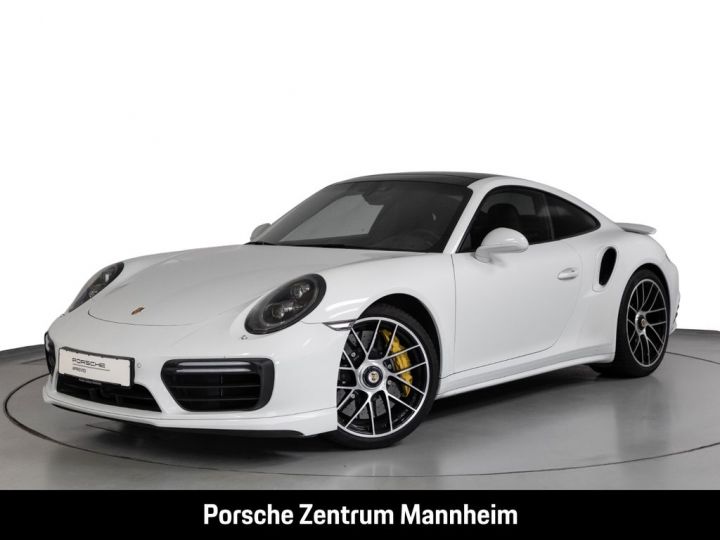 Porsche 991 .2 Turbo S 581 PDK/ T.O. / CHRONO / PASM  / PDLS+/ BOSE / PTV+/ Porsche APPROVED 12 mois Reconductible Blanche - 1