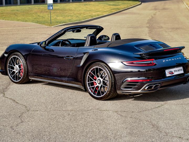 Porsche 991 Phase 2 Turbo Cabriolet 3.8 L 540 Ch PDK FR Noir Intense Métallisé - 14