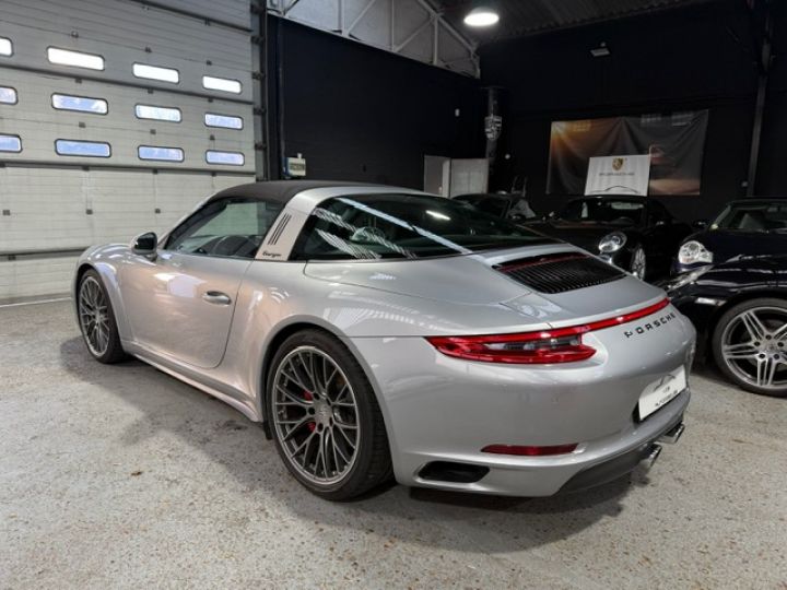 Porsche 991 PORSCHE 991.2 TARGA 4S PDK 3.0 420CV / CHRONO/PSE / ROUES DIRECT /BURMESTER/ APPROVED 07:25 Argent Gt - 9