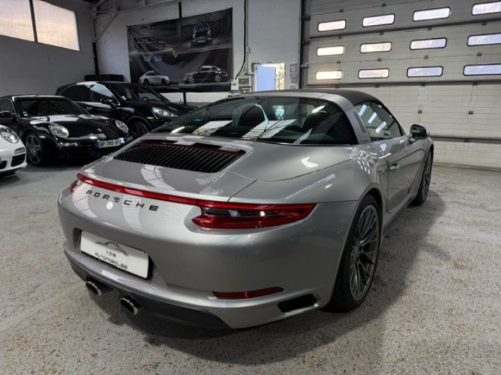 Porsche 991 PORSCHE 991.2 TARGA 4S PDK 3.0 420CV / CHRONO/PSE / ROUES DIRECT /BURMESTER/ APPROVED 07:25 Argent Gt - 17